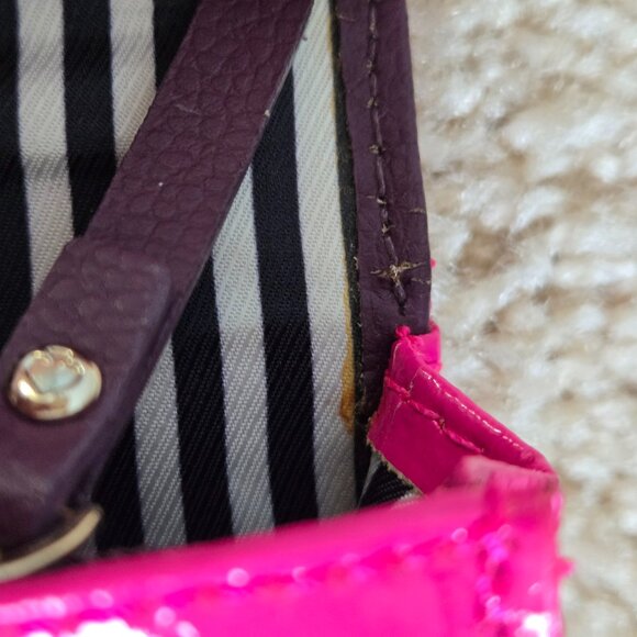 Kate spade scalloped keychain wallet/ card case - Picture 13 of 16